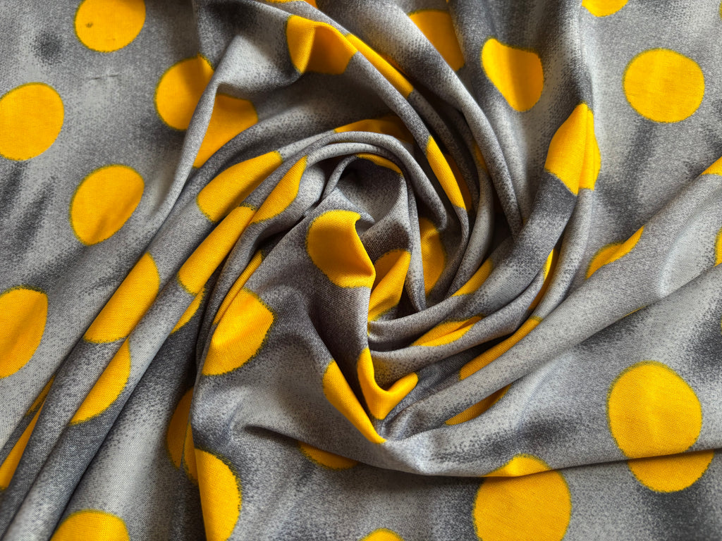 YELLOW POLKA DOTS INTERLOCK