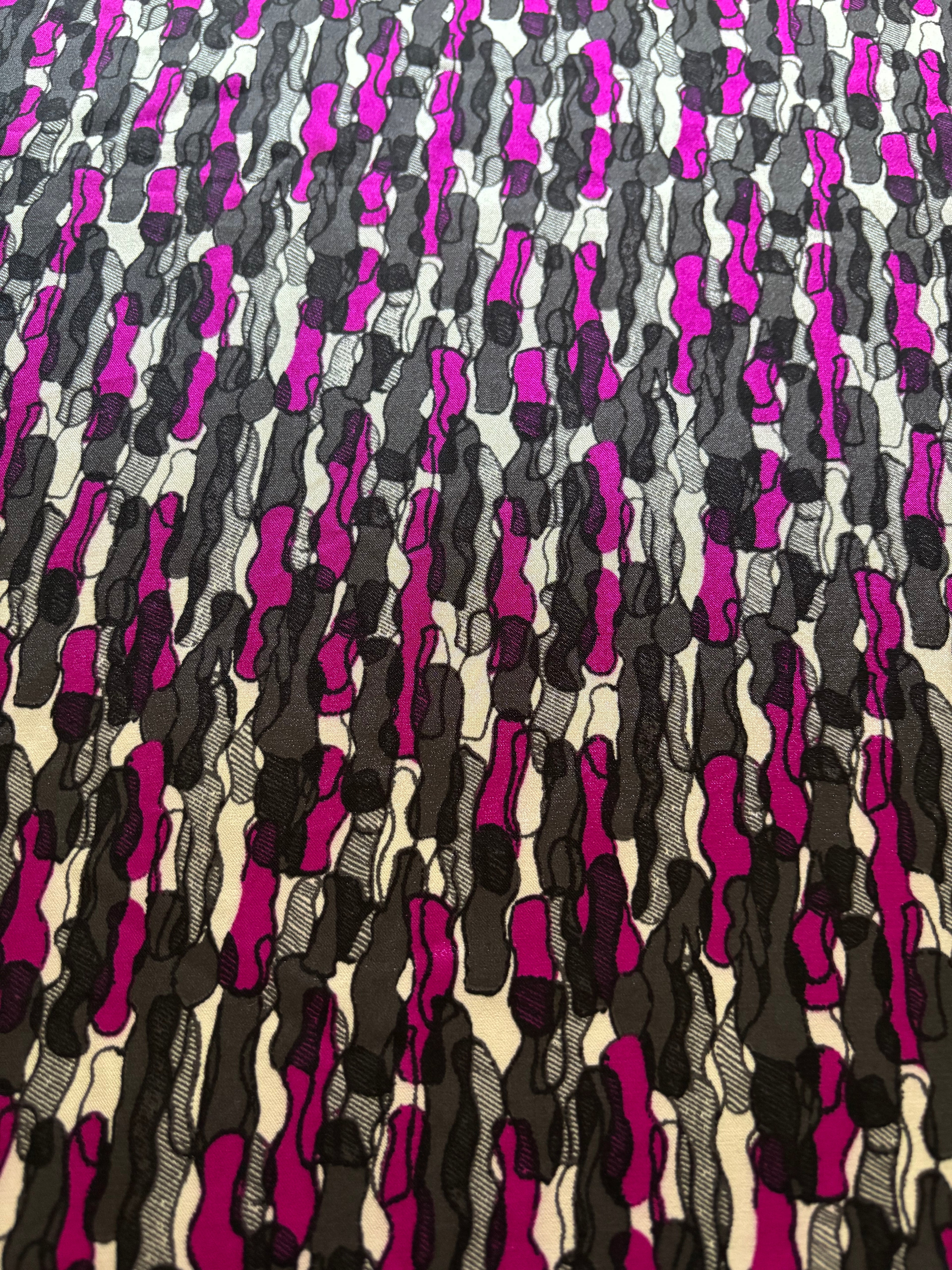 SILKY GEOMETRICS CHARMEUSE