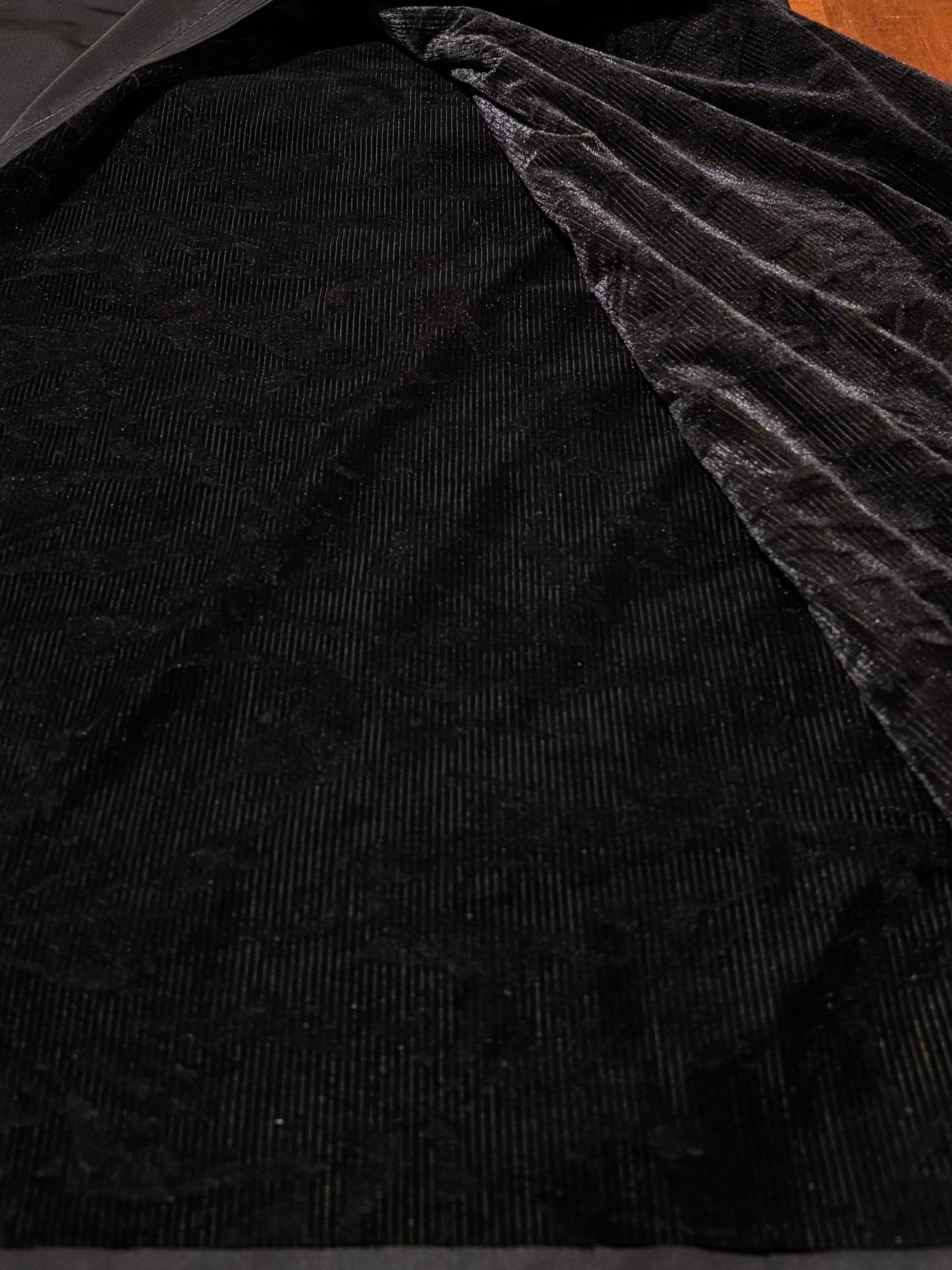 BLACK RIBBED BURNOUT VELVET STRETCH