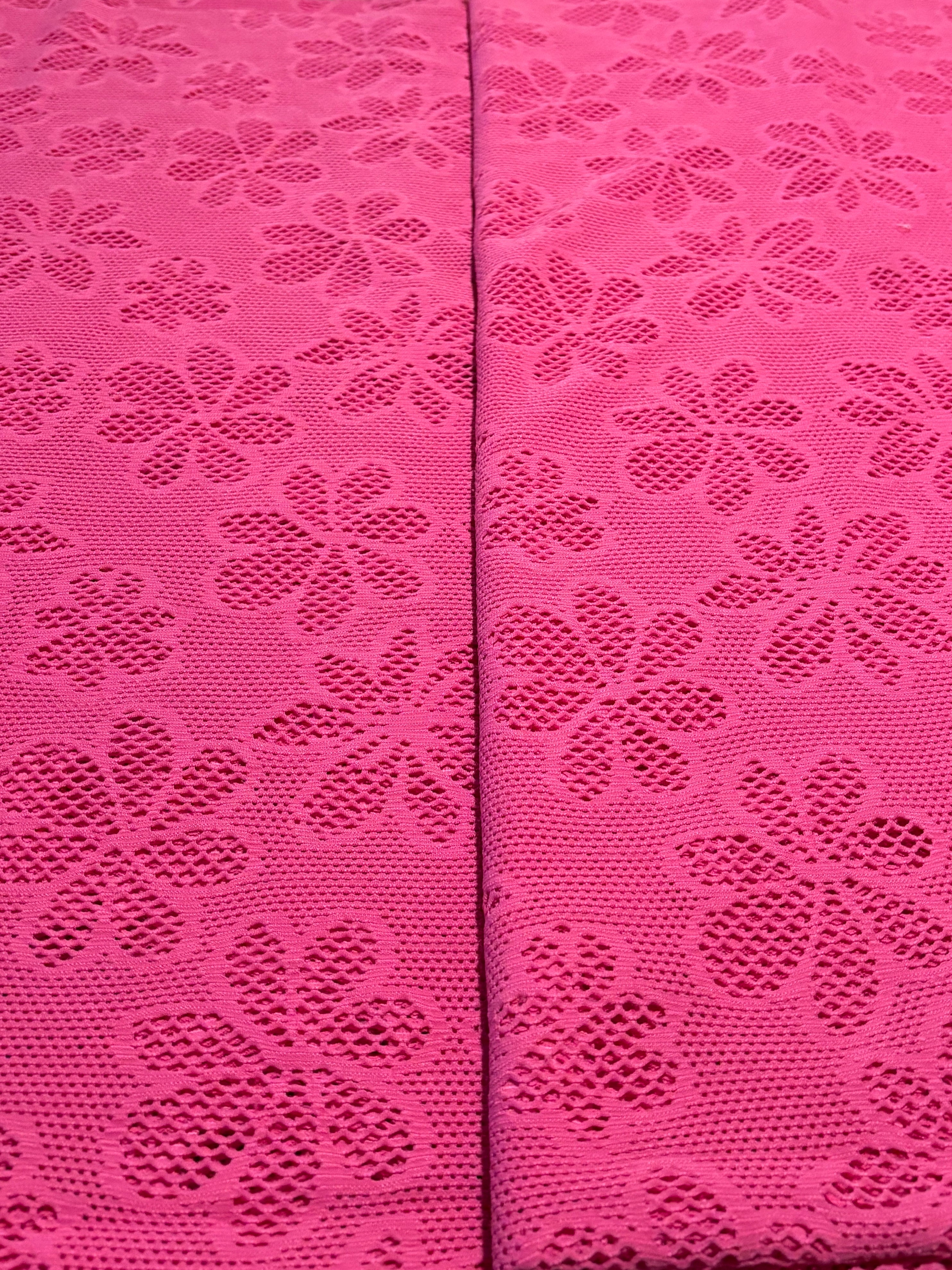 LIME GREEN SOFT STRETCHY LACE