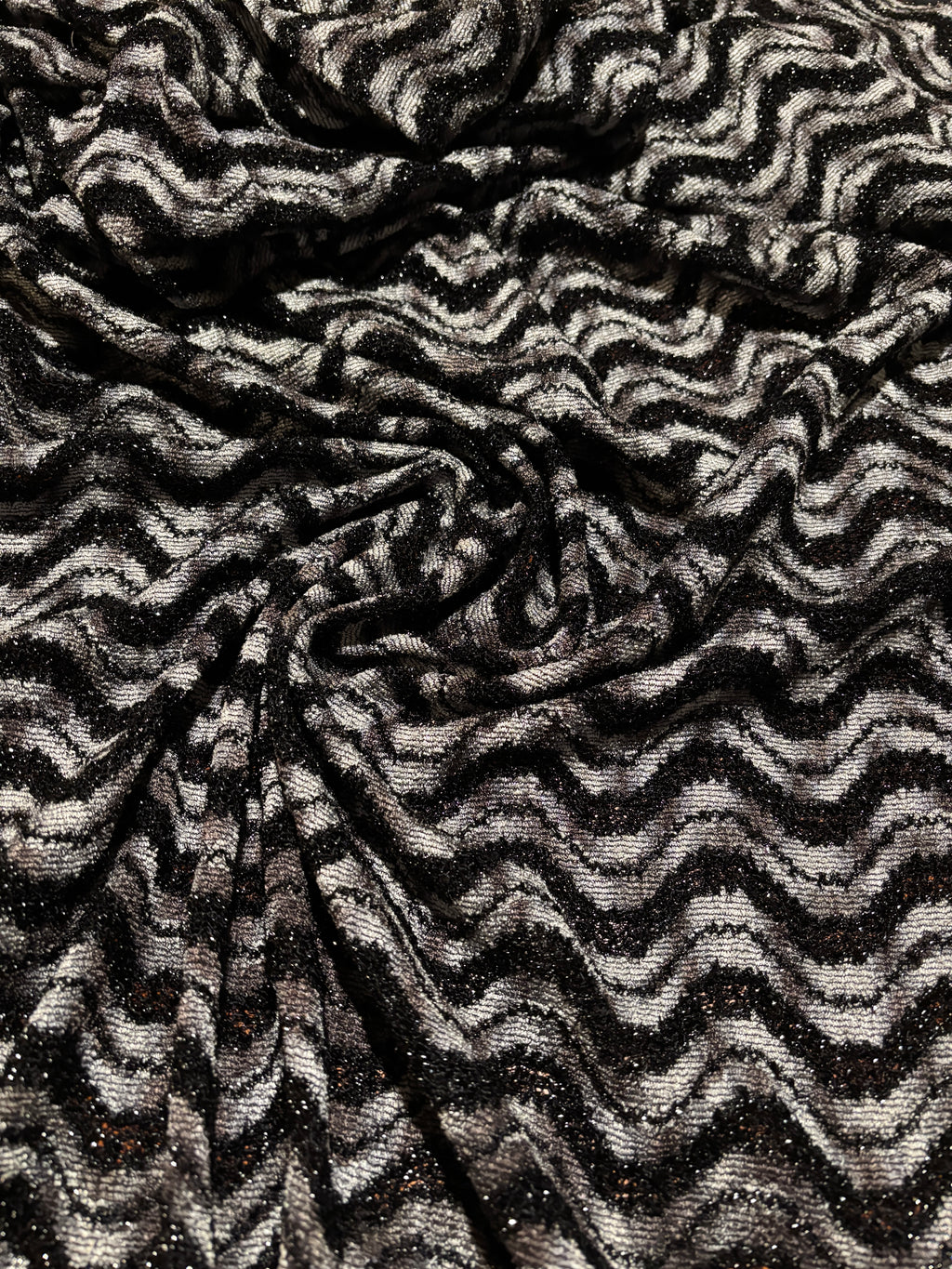 METALLIC SWEATER KNIT