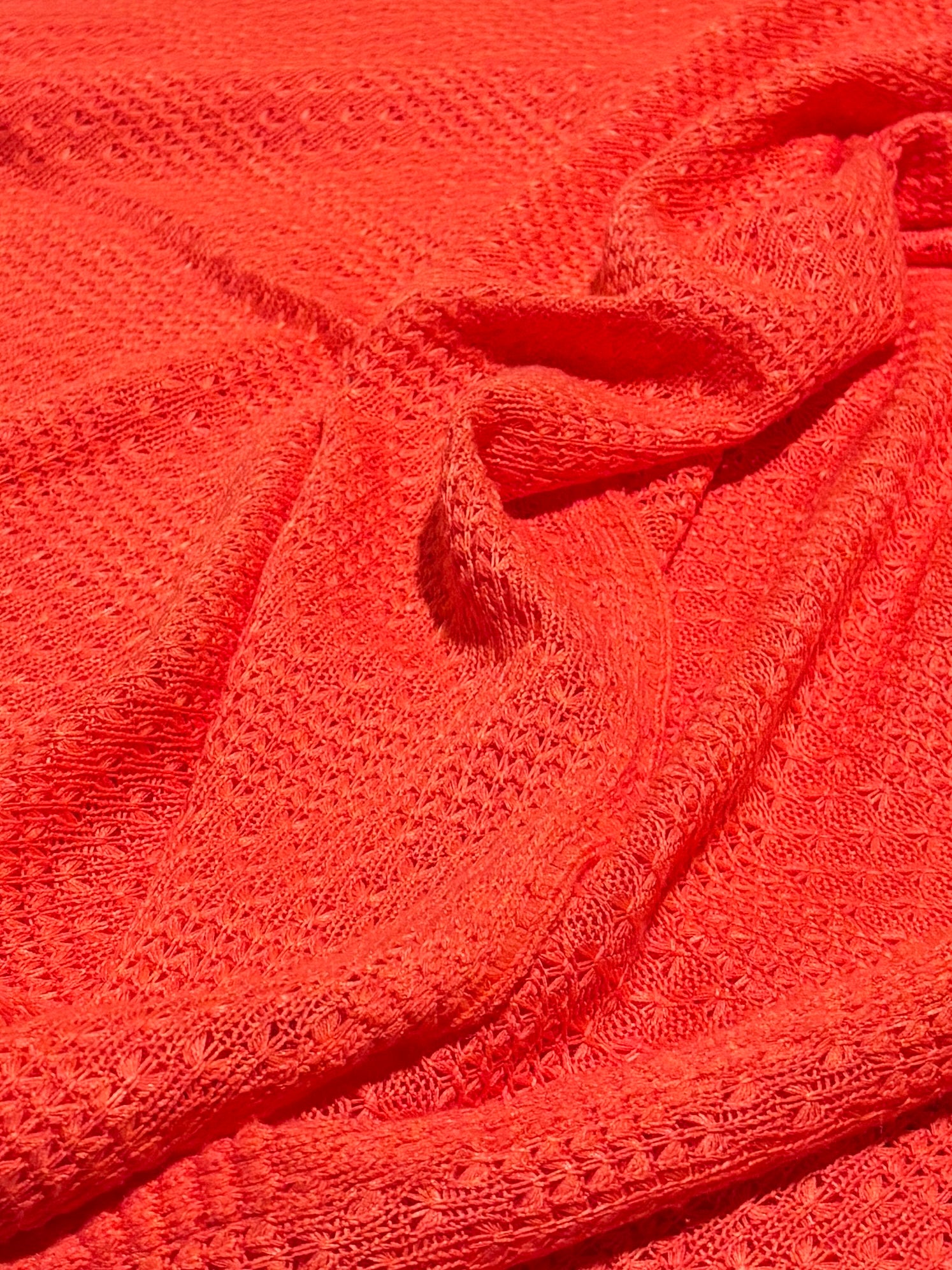 SALMON COLORED SWEATER KNIT