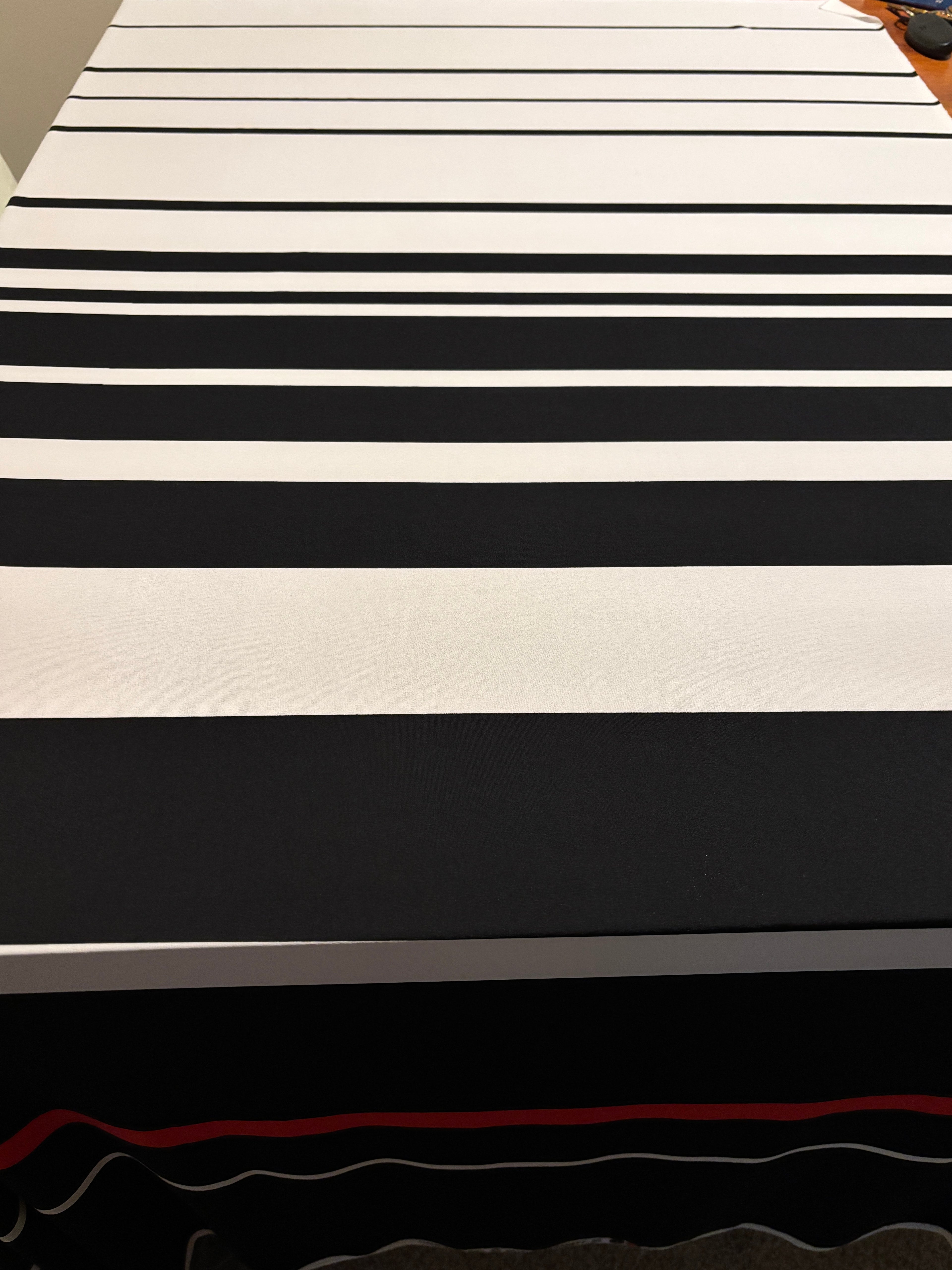 STRIPPED BORDER INTERLOCK KNIT FROM NYC