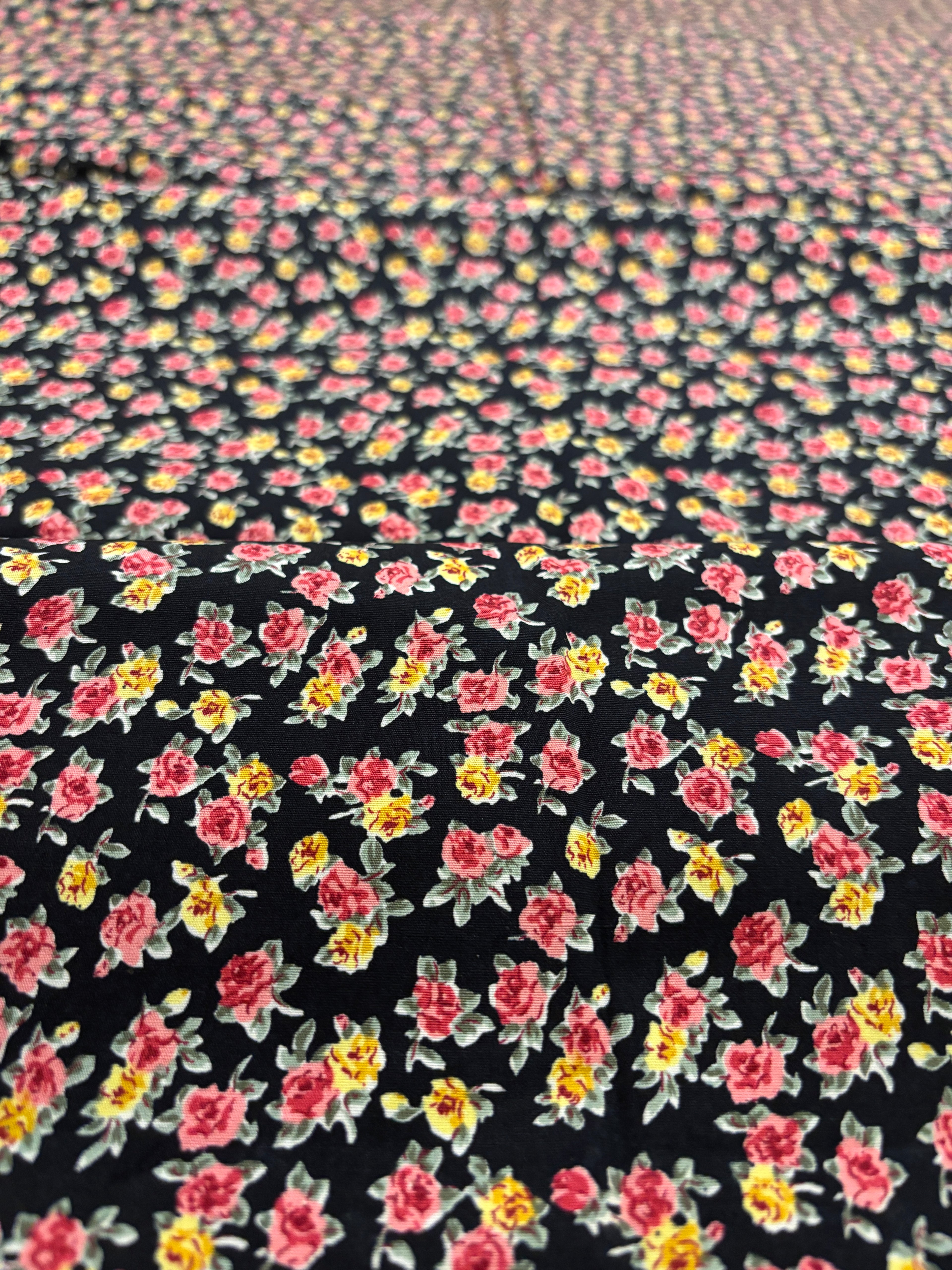 VINTAGE FLORAL COTTON FROM VIRGINIAS STASH
