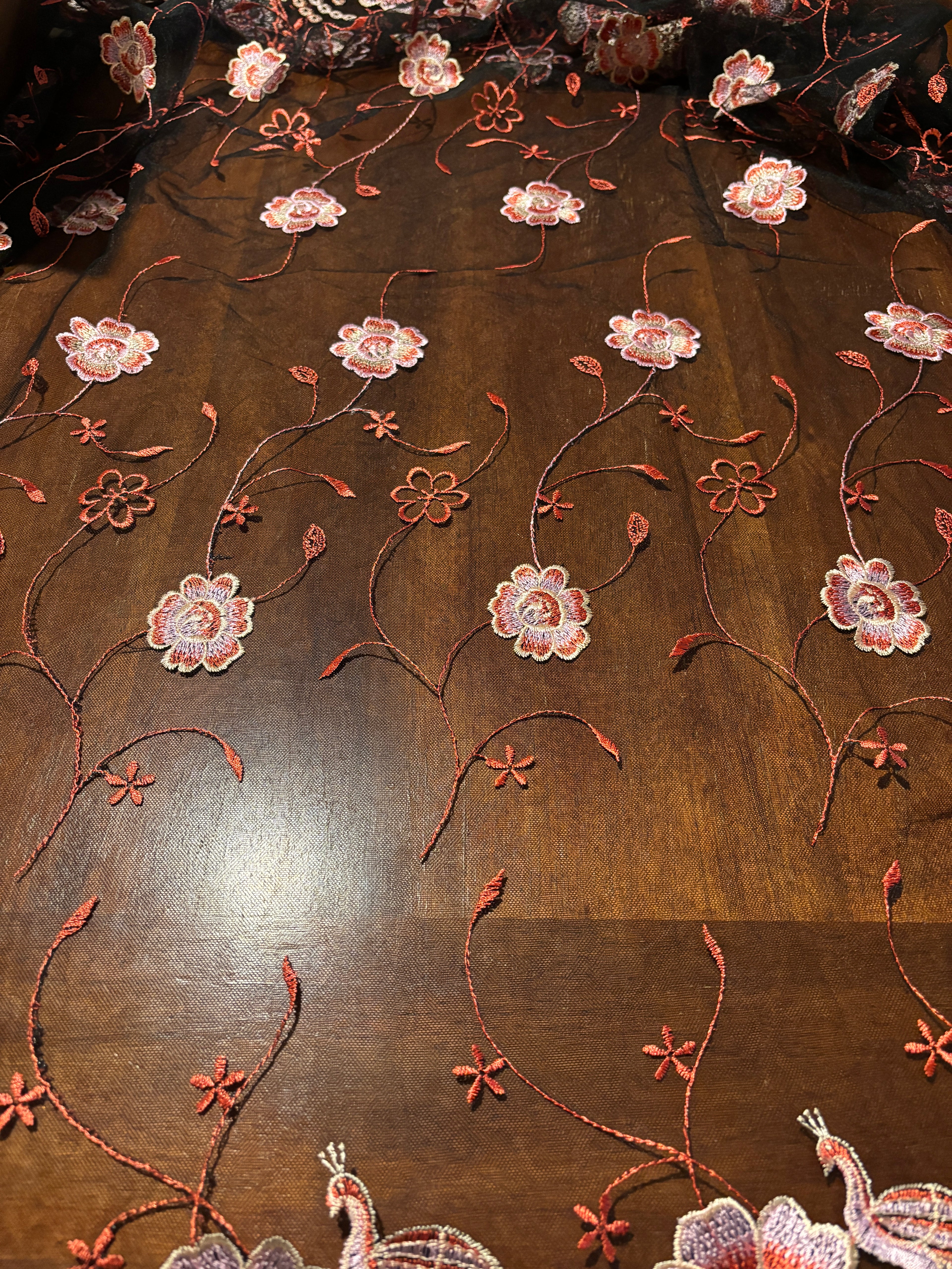 BLACK MESH LACE WITH SHADES OF PINK ROSES