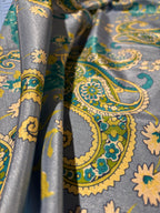 SILKY PAISLEY PRINT