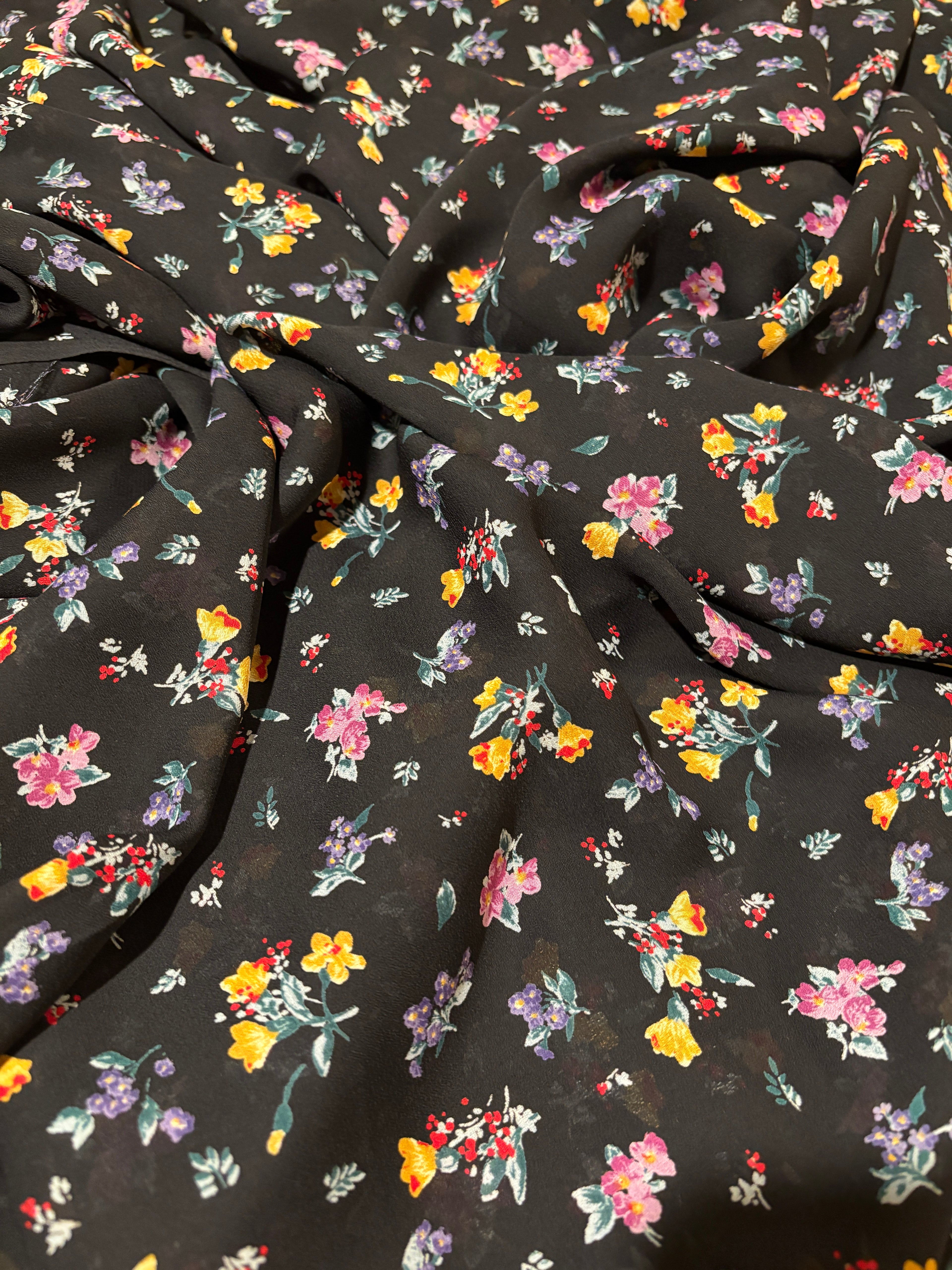 VINTAGE MULTI COLORED FLORAL GEORGETTE