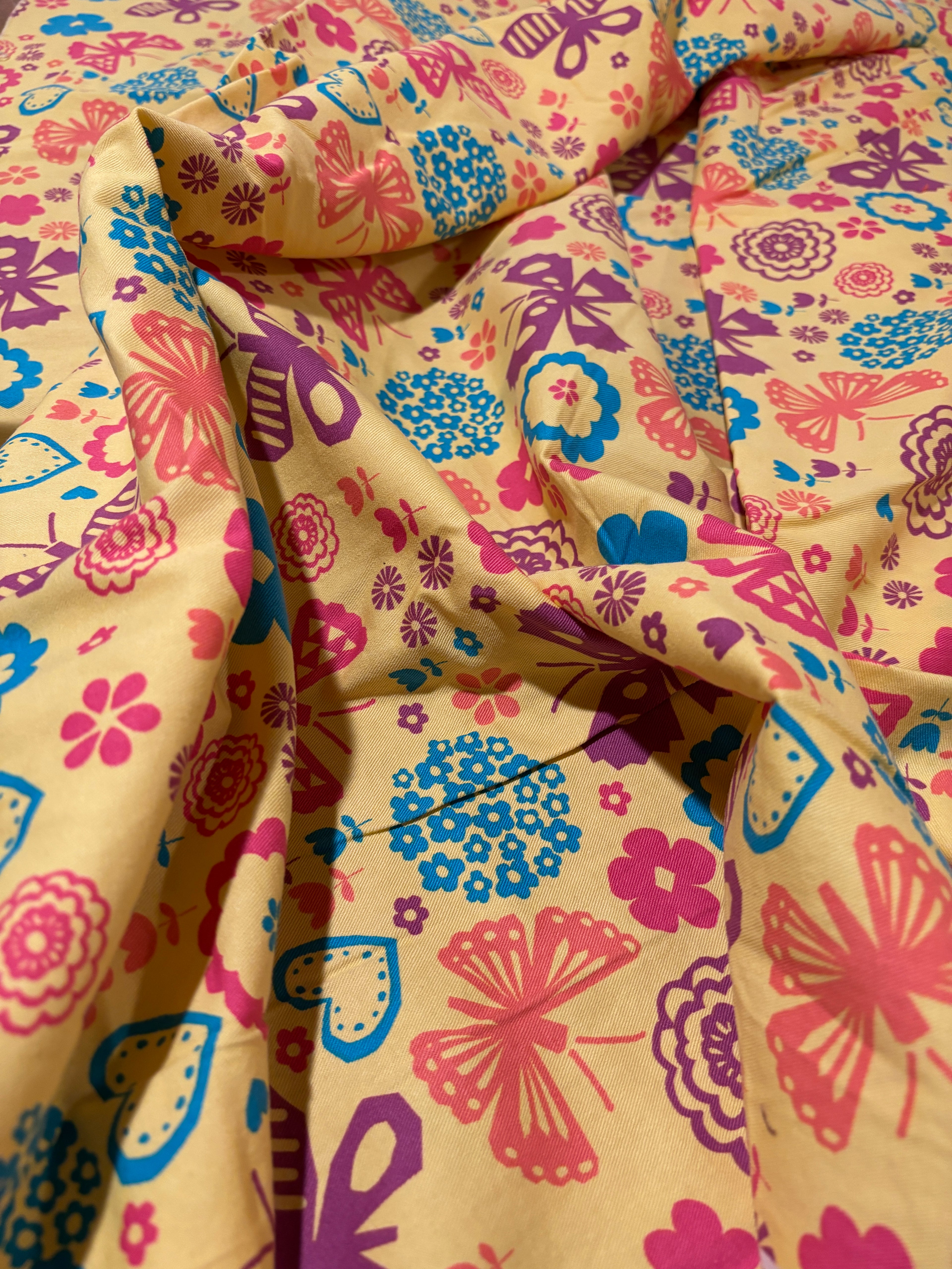 BUTTERFLIES ARE FREE