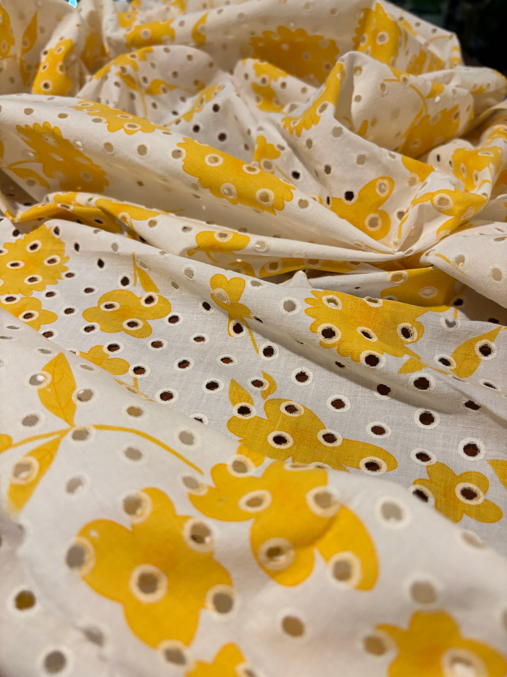 YELLOW FLORAL EYLET