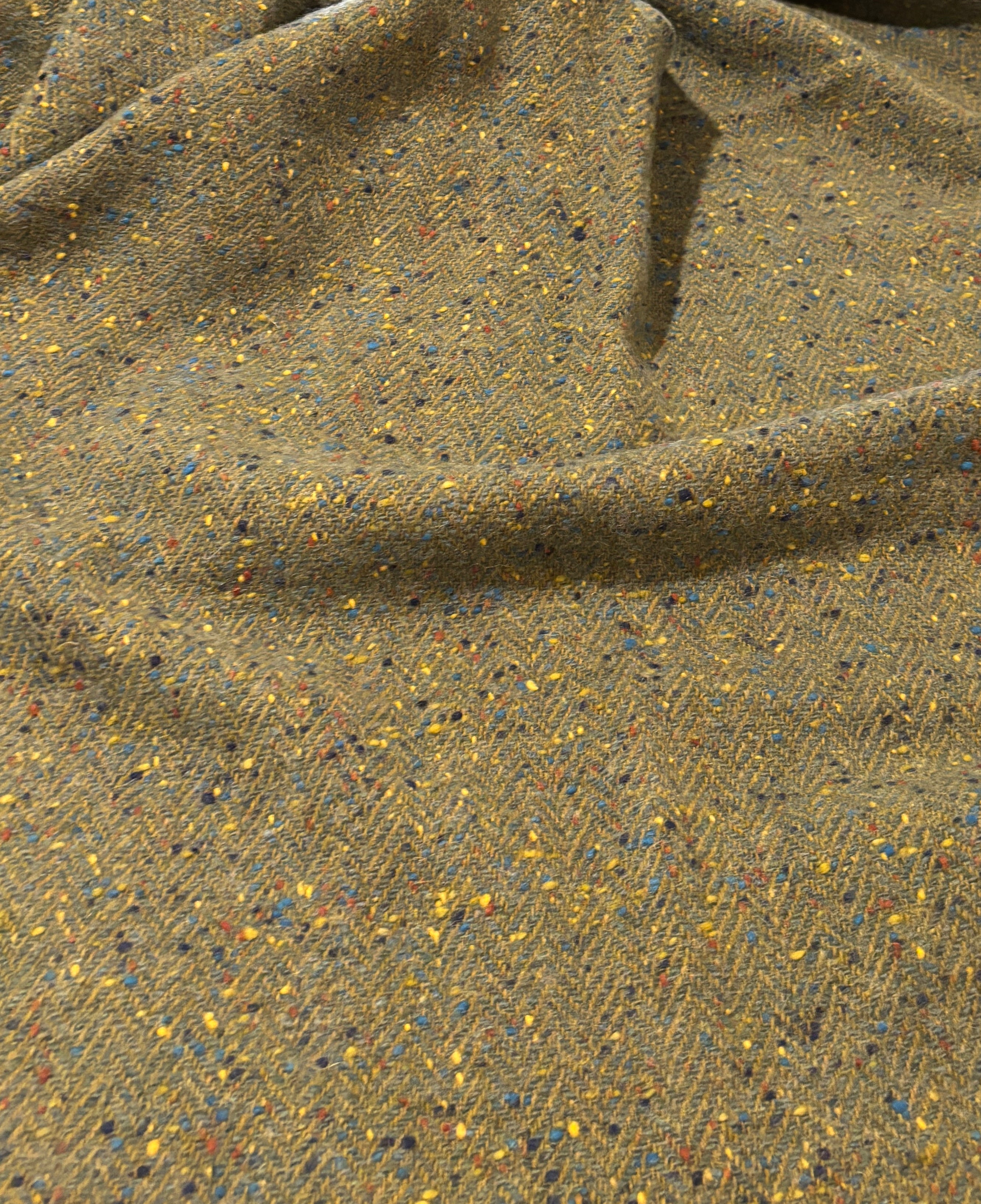 VINTAGE SUBTLE HERRINGBONE WOOL BLEND