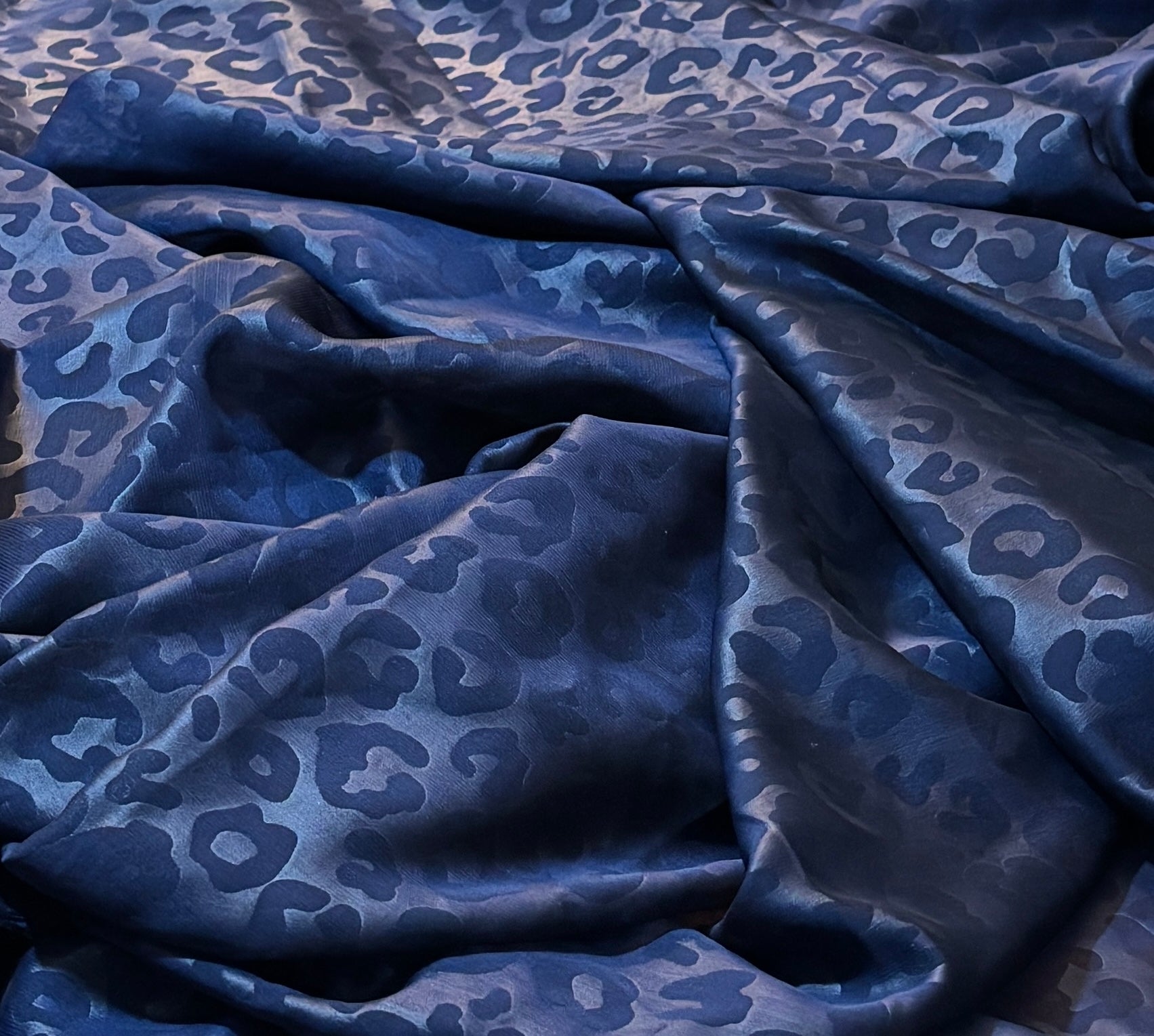 NAVY ANIMAL PRINT COTTON CHIFFON