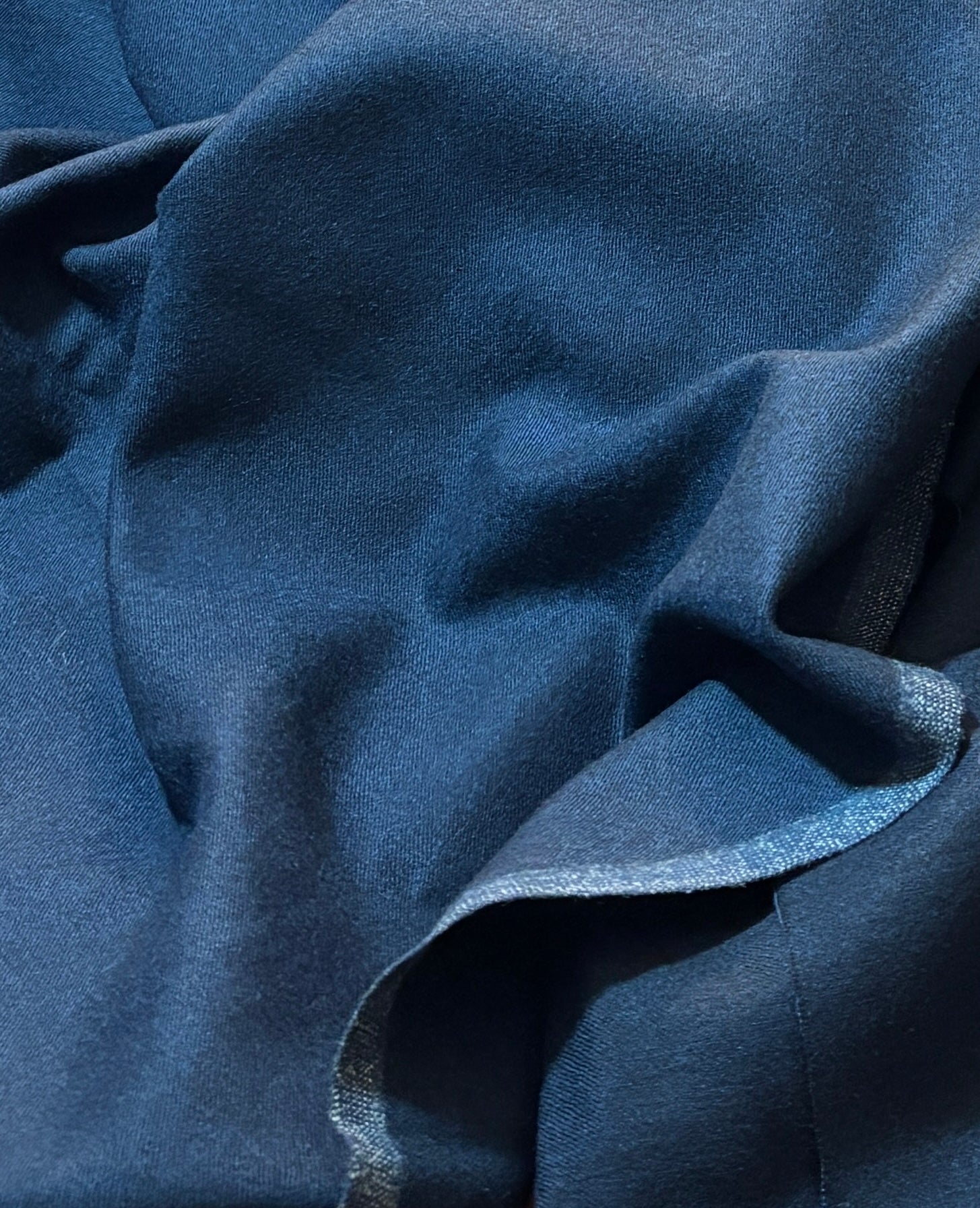 VINTAGE NAVY WOOL BLEND SUITING