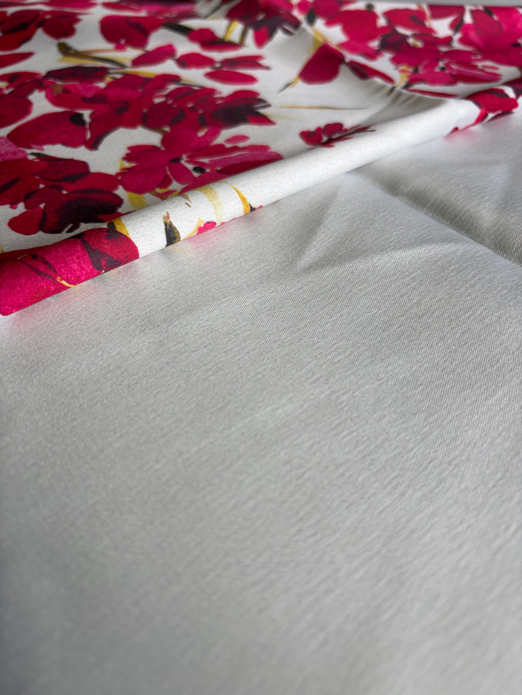 STRETCH MIKADO SATIN